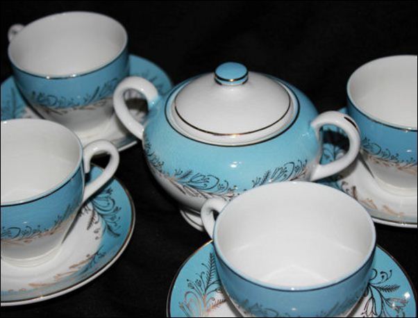 http://www.thepotteries.org/allpotters_photos/washington_pottery/blue_riband.jpg