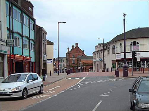Church Street (London Road goes off to the right)