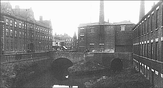 Minton Works alongside the Newcastle canal - London Road - Stoke