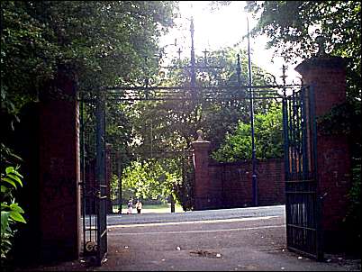 Hanley Park Gates looking towards the Cauldon Park Area