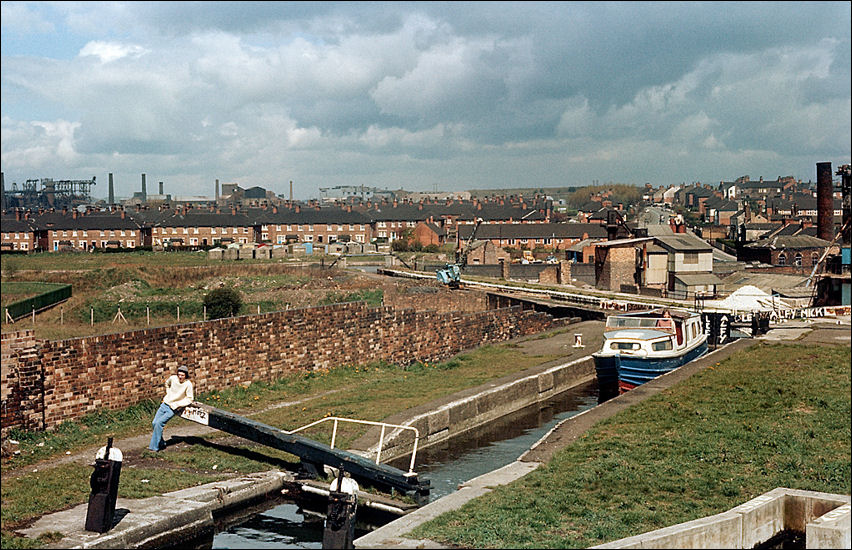 the staircase lock on the Cauldon Canal at Etruria c. 1970