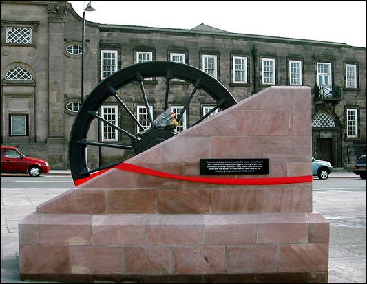 Memorial erected in Burslem to those who died at Sneyd Colliery on New Year's Day 1942