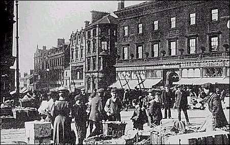 Market Day, Hanley (c.1908)