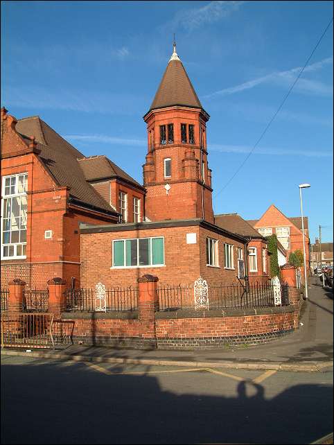 the side of Moorpark school with Minster Street (was York Street) to the right