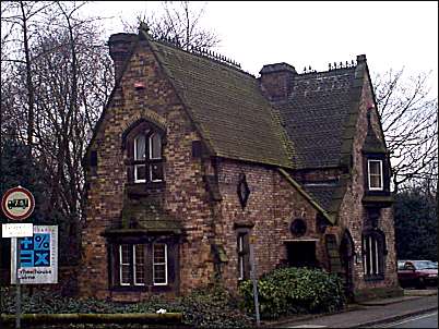 No 1 Cemetery Road - The Sexton's Lodge