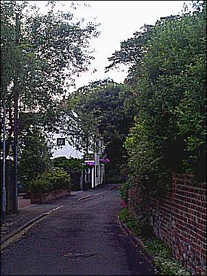 View along Doncaster Lane from the vicarage to Doncaster Cottage