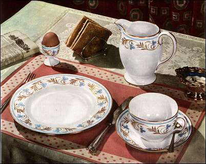Spode 'Studley' : a fine bone china pattern of exquisite design 