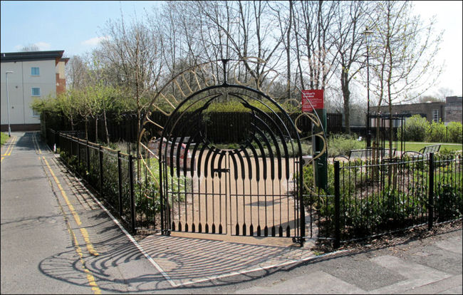 Entrance to Arthurs Garden in Shelton