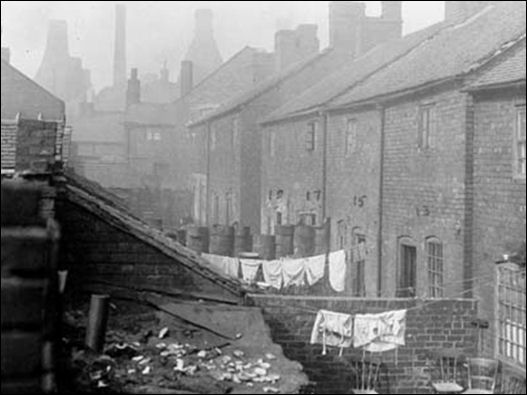 John Street, Longton, a grotesque slum of back-to-backs (c.1930)