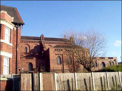 Side of St. Josephs (and corner of Manse) in Spens St