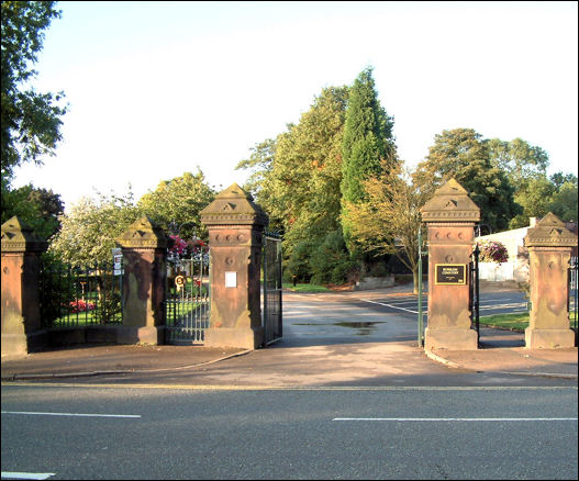 The northern entrance gates to Burslem Cemetery 