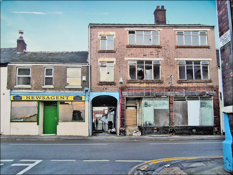 Newsagents on Uttoxeter Road, Longton - 2007