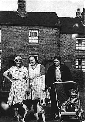 Group of Stoke-on-Trent mothers - 1956