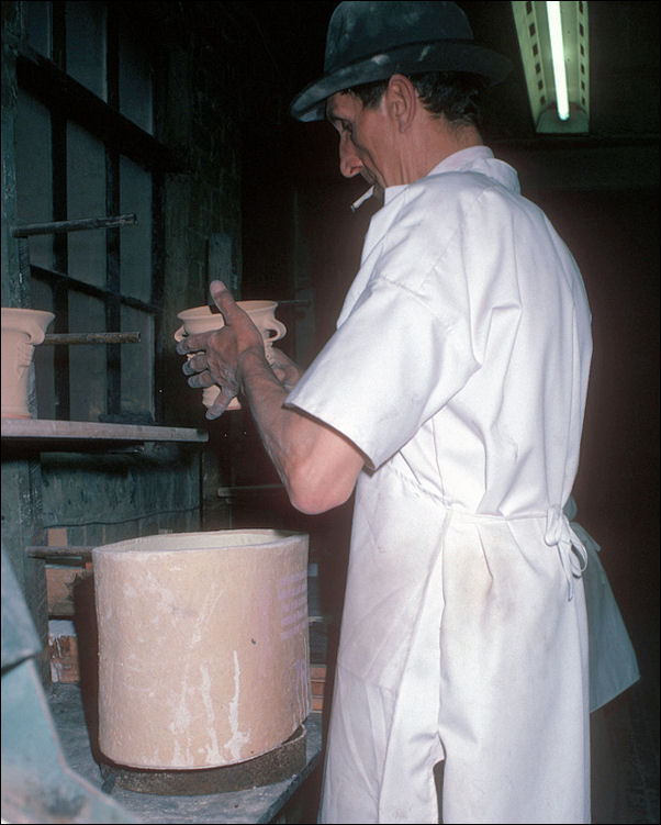 the last firing - placing the 'green' (unfired) ware in the saggar