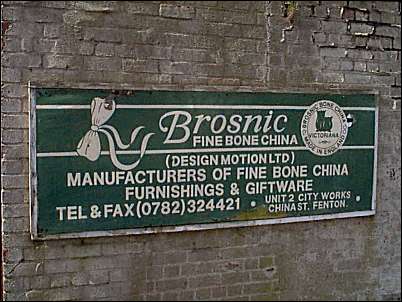 "Brosnic Fine Bone China" 