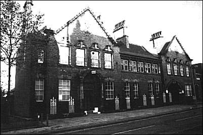Original police station in Sutherland Road 