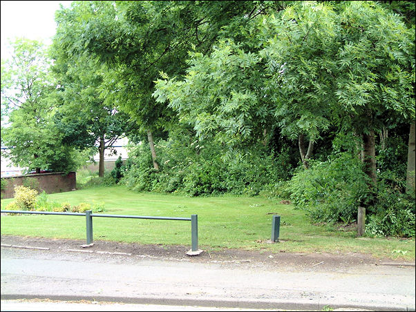 path between the NHS Heron House and 110 Grove which lead to Great Fenton Hall