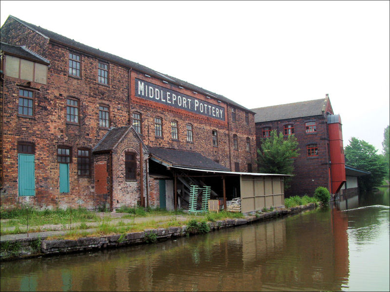 Middleport factory alongside the Trent and Mersey Canal